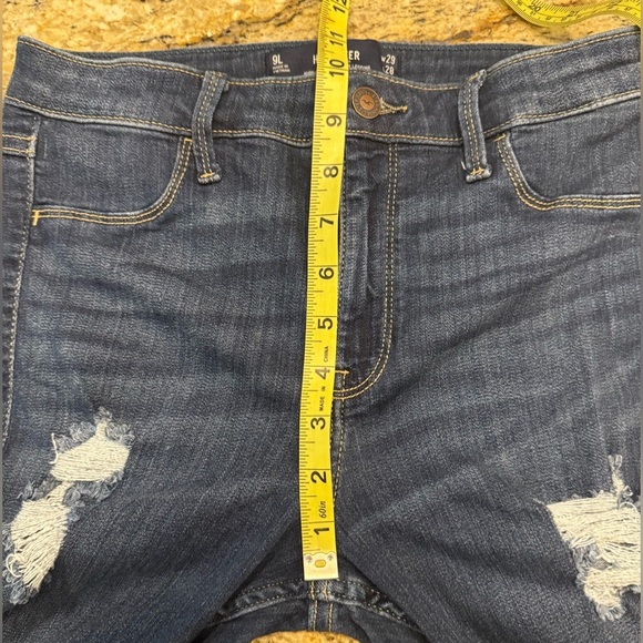 HOLLISTER CALIFORNIA HIGH-RISE CROP RIPPED JEAN SUPER SKINNY Size 9 - Picture 6 of 8